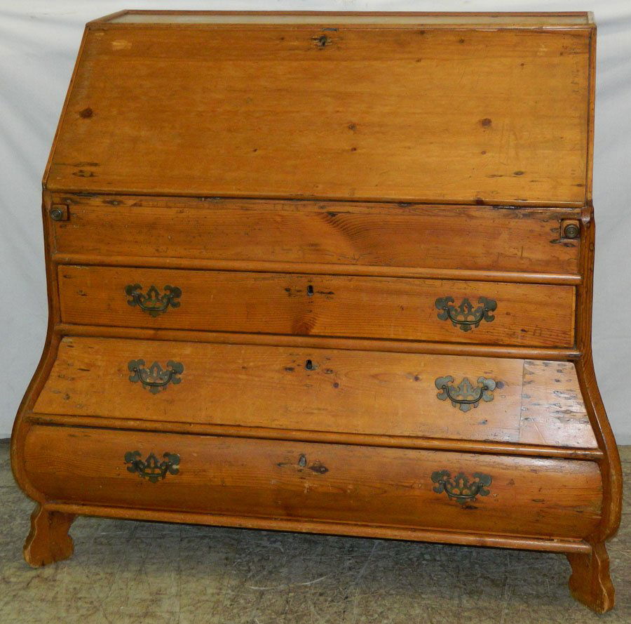 18th c. Dutch bombay slant front desk. (1 of 3)