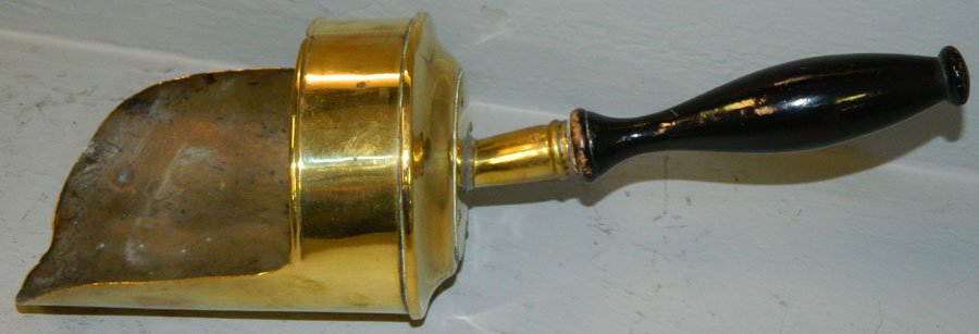 19th C. brass coal shovel (1 of 1)