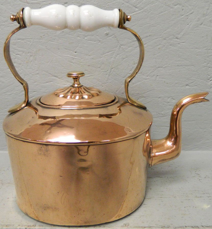 Early polished copper kettle (1 of 1)