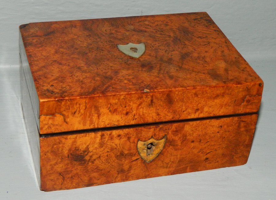 Dovetailed Burl box with mirror (1 of 2)