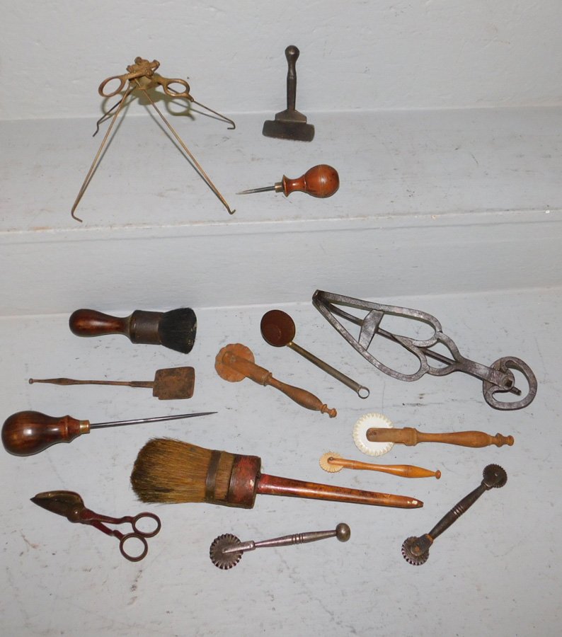 14 early leather crafting tools & misc.cast iron pcs (1 of 1)