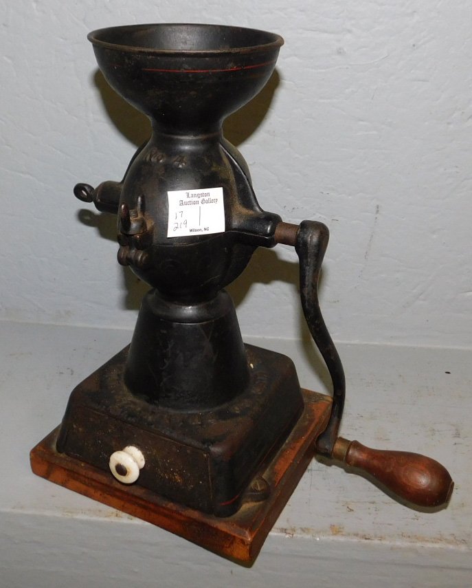 Cast iron Antique Enterprise No. 4 Coffee mill. (1 of 1)