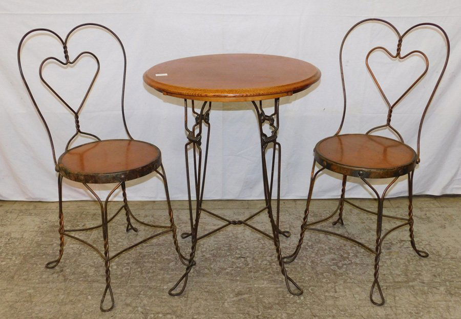 3 pc. Ice cream parlor set. 24" dia. (1 of 1)