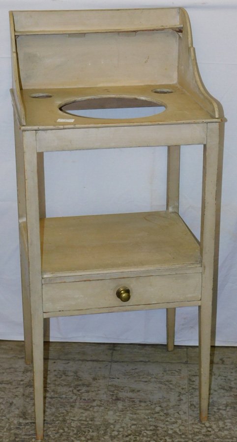 New England 19th C painted wash stand. (1 of 1)