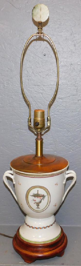 18th C CW museum retired Chinese export lamp. (1 of 2)