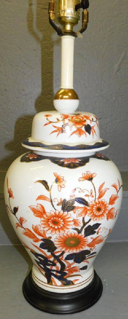 Reproduction Imari lamp. 31" to finial.: Reproduction Imari lamp. 31" to finial.