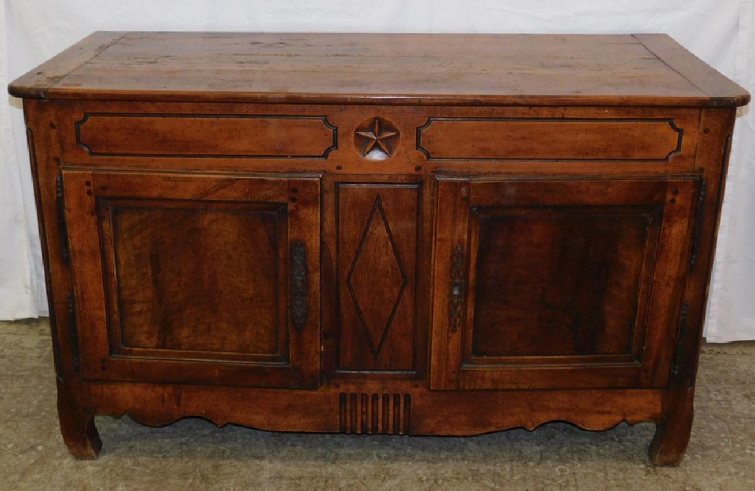 18th C walnut Provincial 2 door sideboard. (1 of 4)