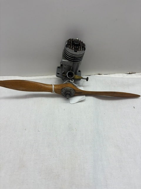 Lot of Two Vintage Fox 35 Gas Engine with Wood Propeller (1 of 7)