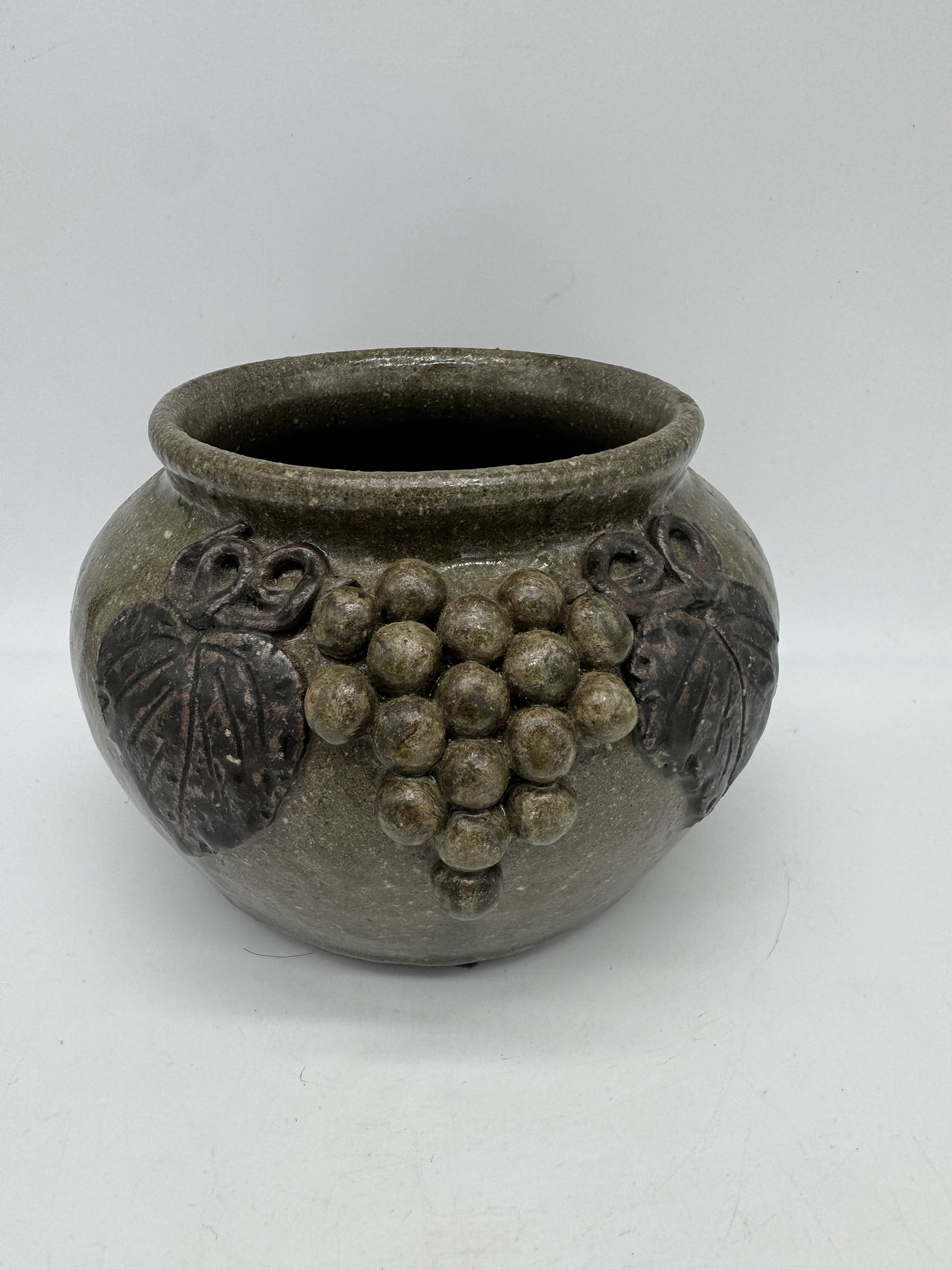 Arie Meaders Decorated Pot - 3
