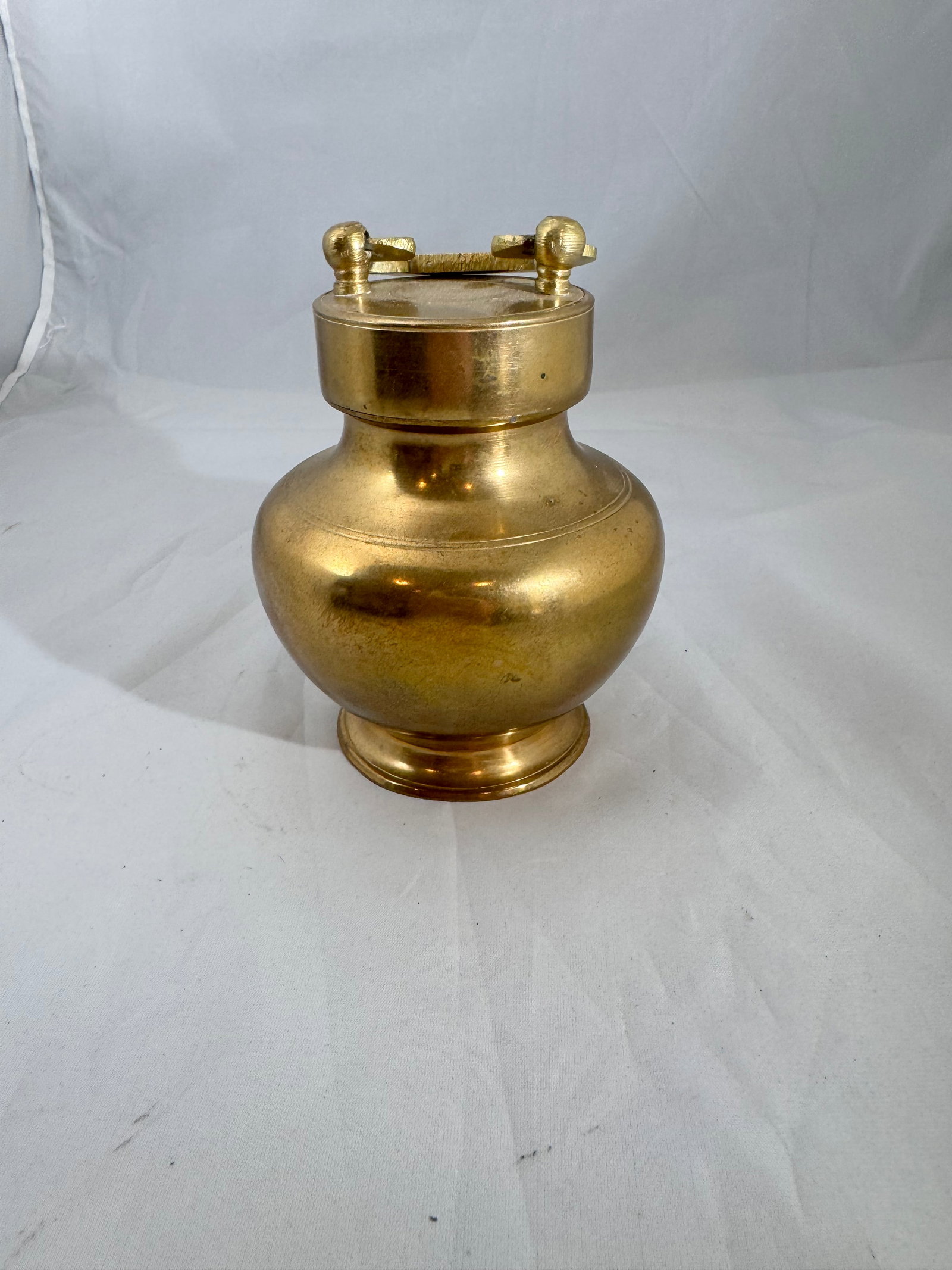 Indian Holy Water Urn: Traditional, holy water urn (Kamandalu or Kooja) used for Hindu rituals by Indian sages and priests. Symbolizes renunciation and used in spiritual pursuits or temple rituals