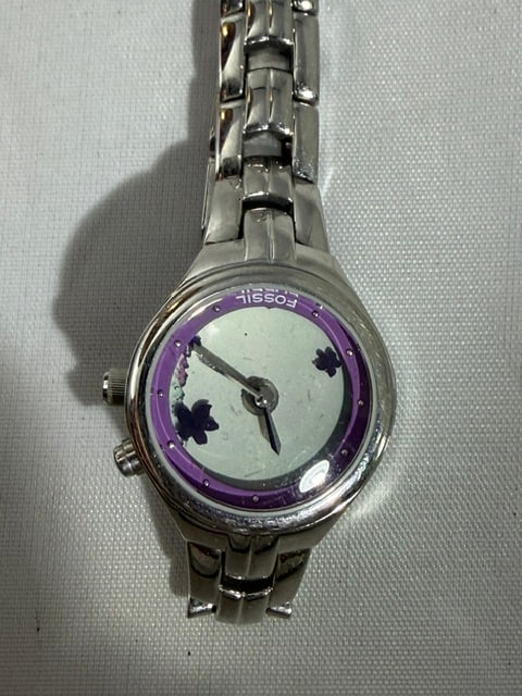 Women’s Fossil Watch - 3