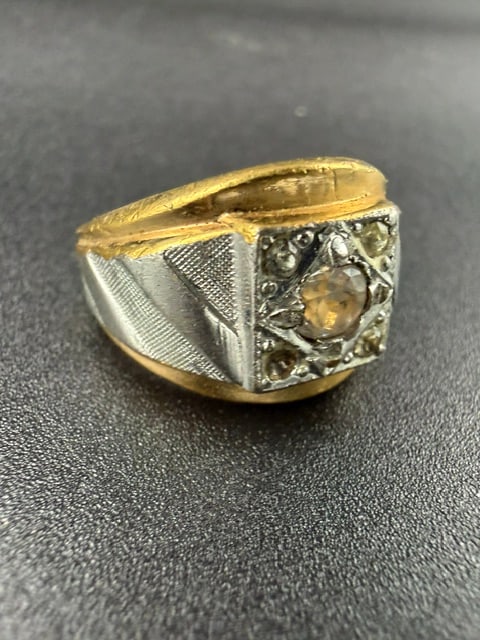 Men’s Ring: Vintage two-tone electroplated elegant men’s ring. Square setting with simulated diamonds. See photos for sizing information, 18 K.T G.E