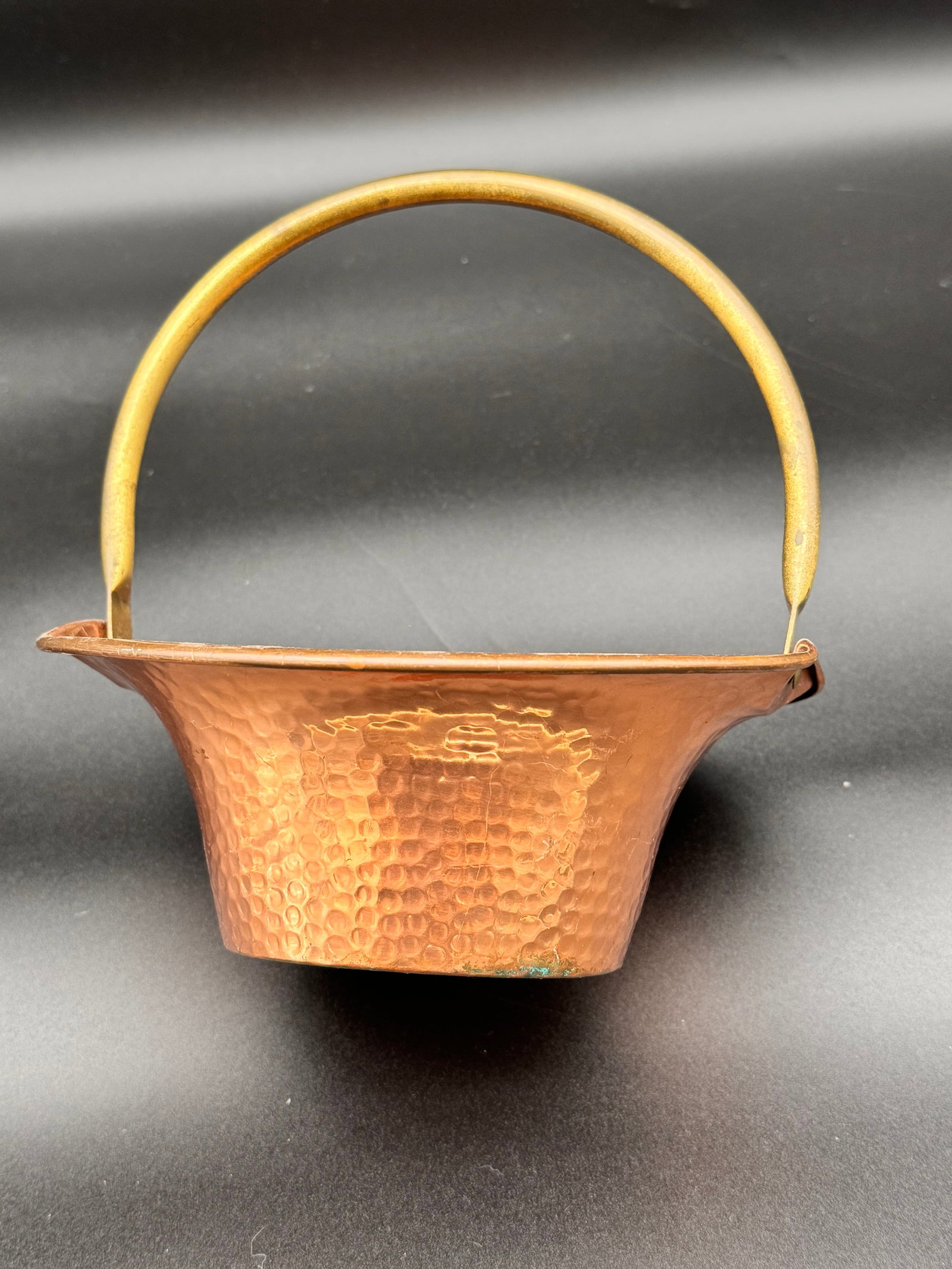 Vintage Handcrafted Hammered Copper Basket with Brass Handle - 2
