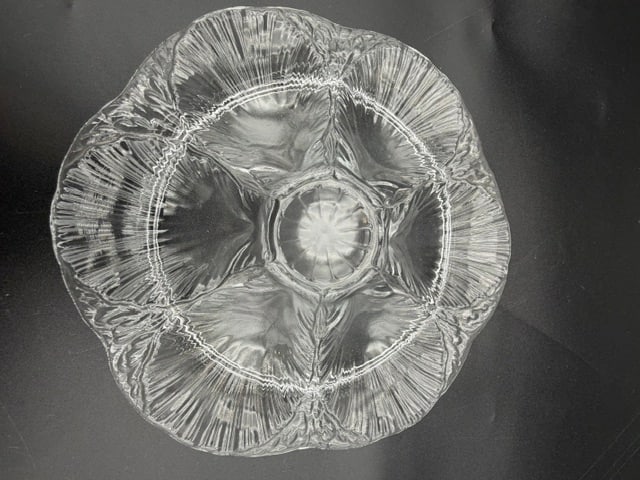 Clear Pressed Oyster Glass Plate (1 of 5)