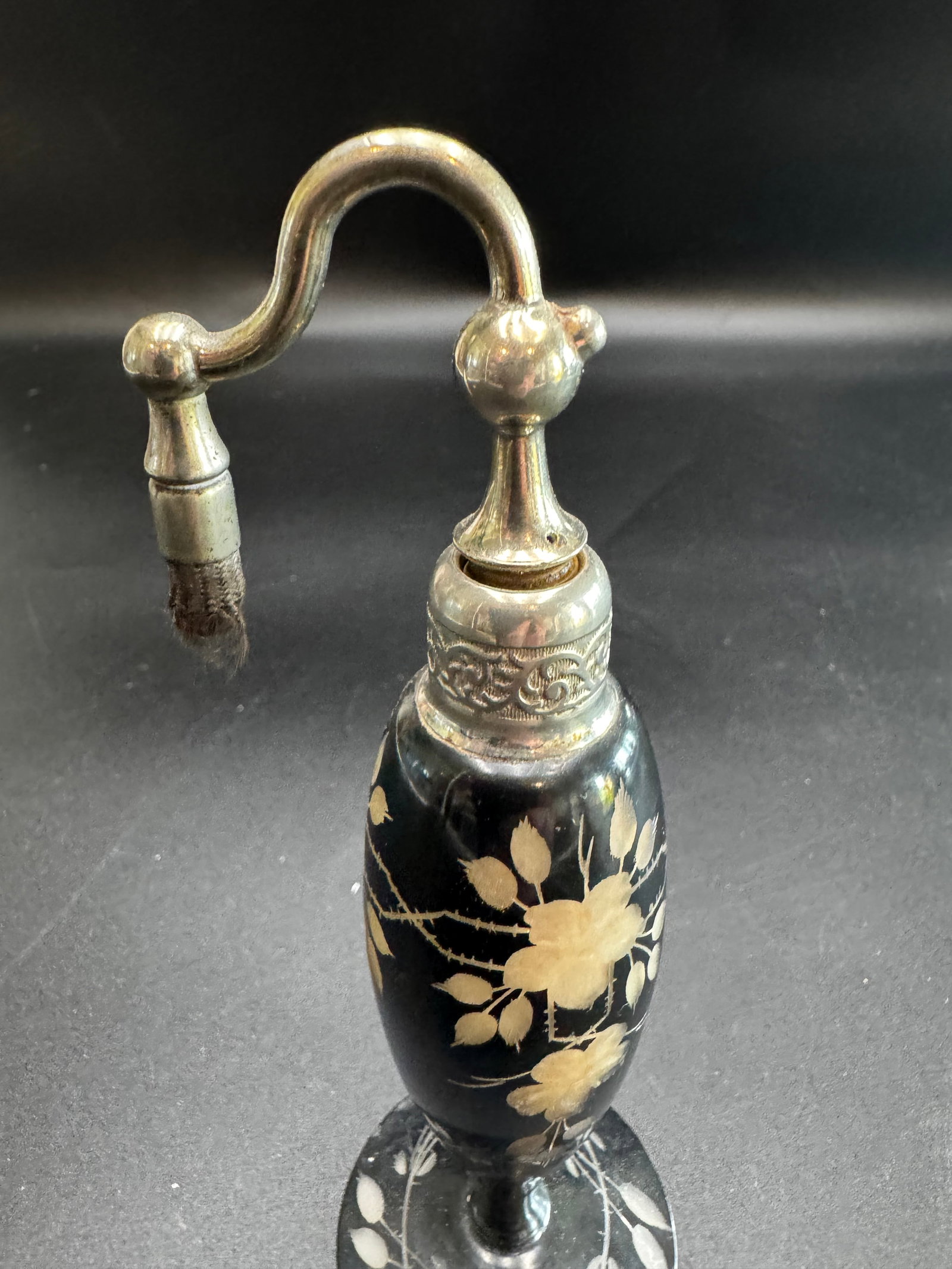 Vintage Art Deco Perfume Atomizer - 2
