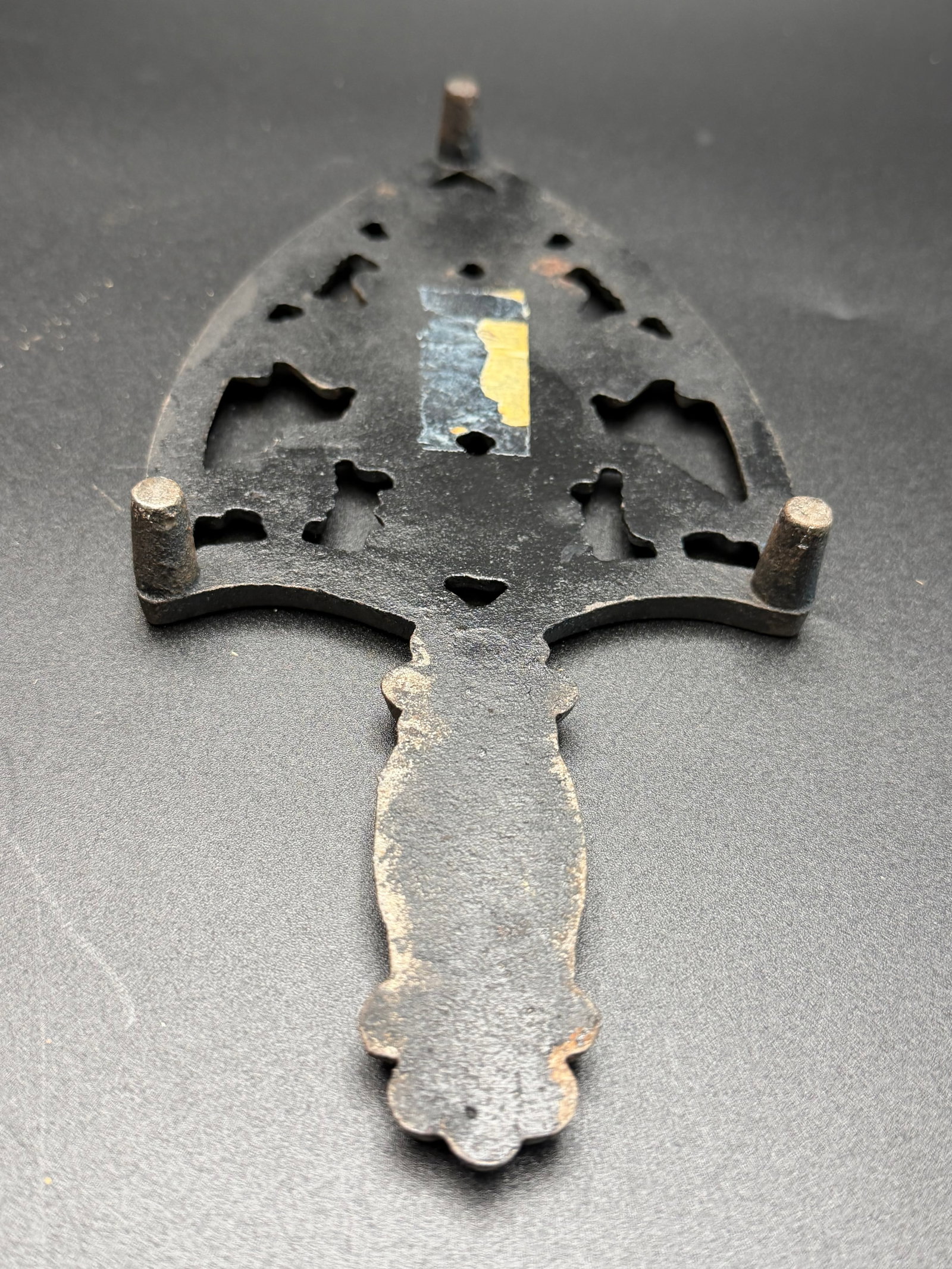 Wilton Cast Metal Trivet - 6