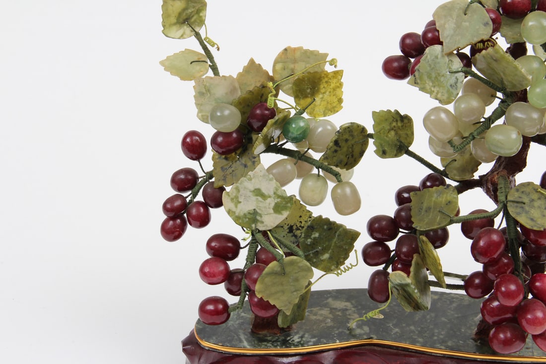Jade Grape Tree Sculpture - 4