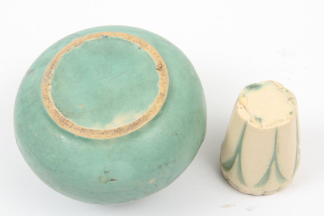 Brush Mccoy Vases - 3