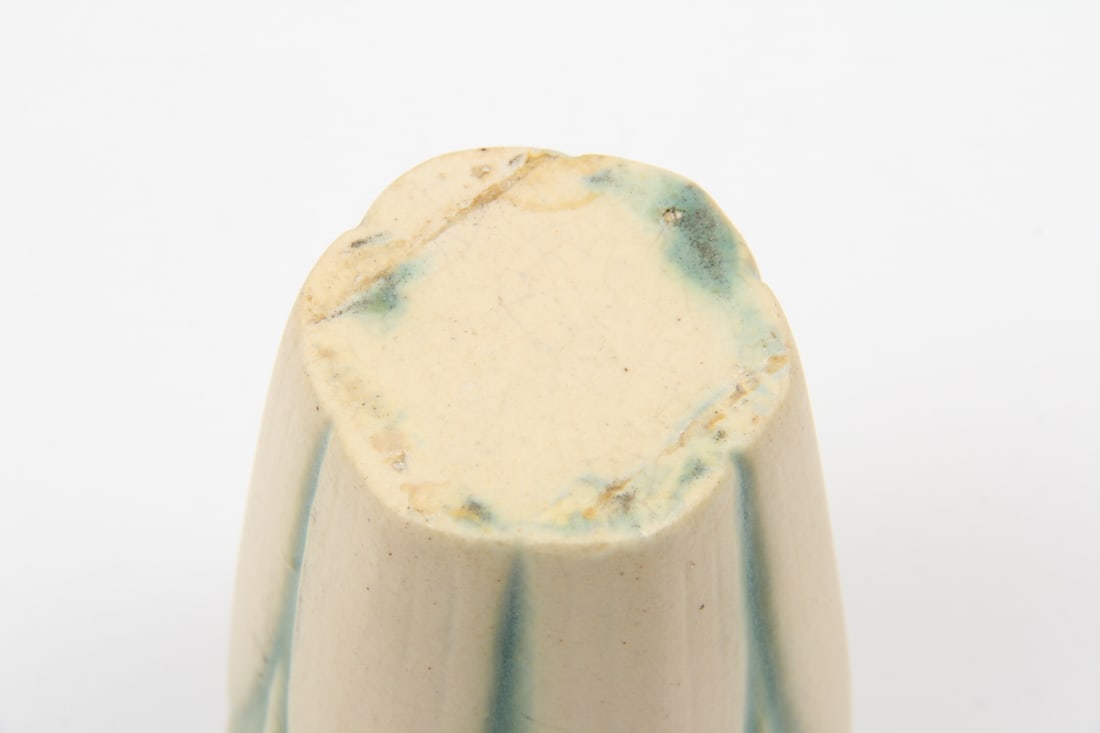 Brush Mccoy Vases - 9