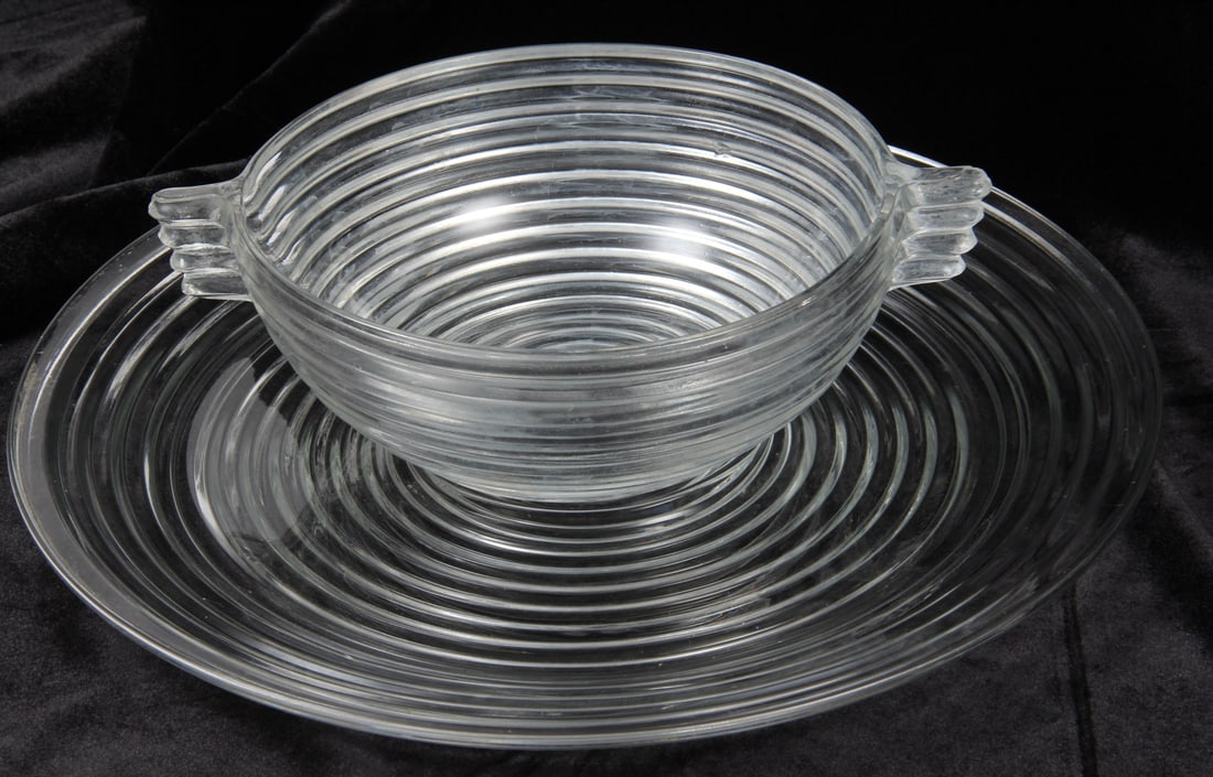 Anchor Hocking "Manhattan" Serving Pieces - 3
