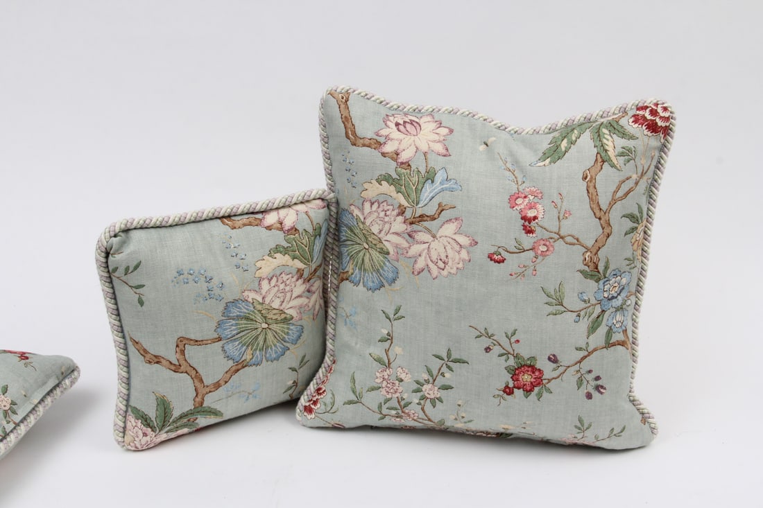 Floral Down Filled Pillows - 4