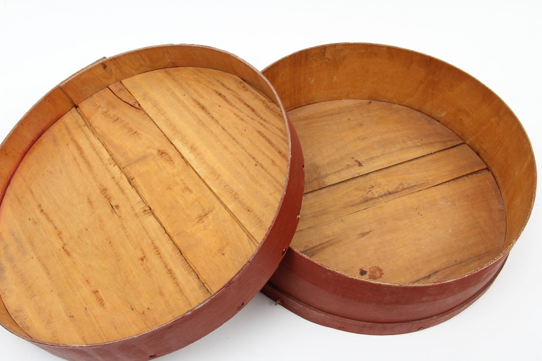 Red Painted Round Cheese Box - 4