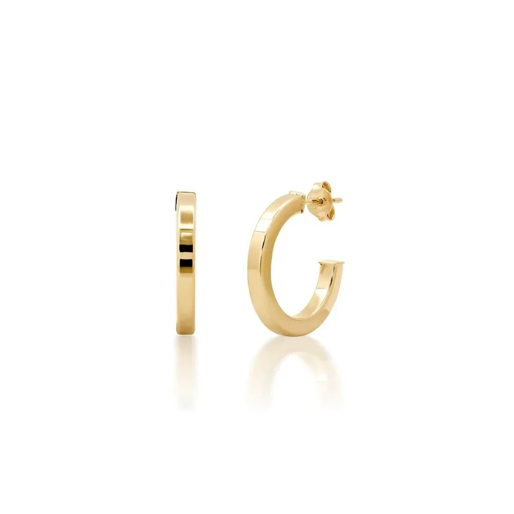 Plain Huggie 14K (or 18k upon request) Yellow Gold Hoop Earrings: These stunning earrings are crafted from 14K yellow gold, offering a radiant and timeless design. Featuring natural Gold, they exude sophistication and elegance. The hoops measure 3mm in diameter and 