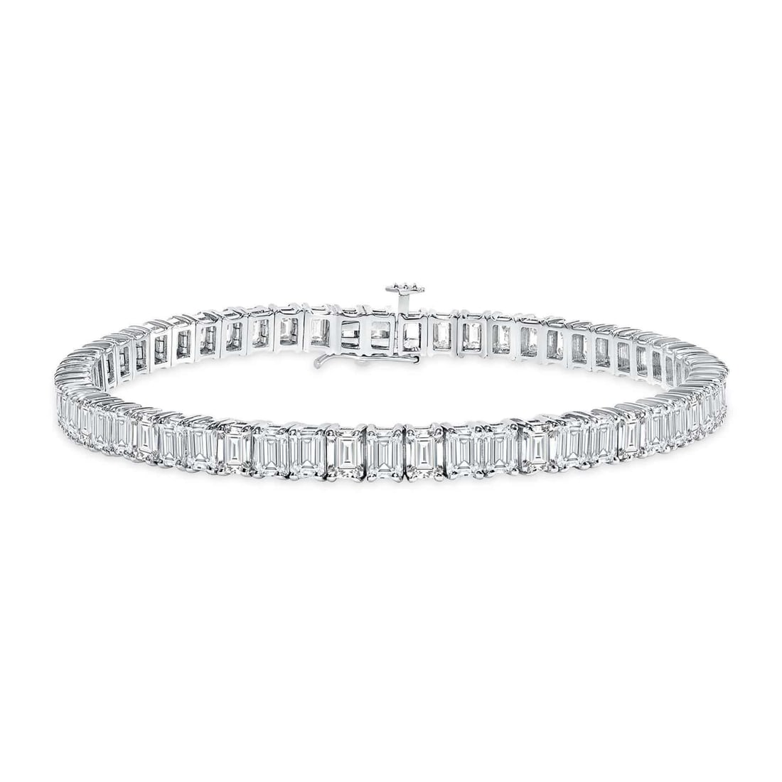 Emerald Cut Diamond 18K Gold Tennis Bracelet: Featuring luxurious emerald-cut diamonds, this bracelet embodies sophistication and brilliance, making it the perfect accessory for any occasion. Available in white, yellow, or rose gold, it complemen