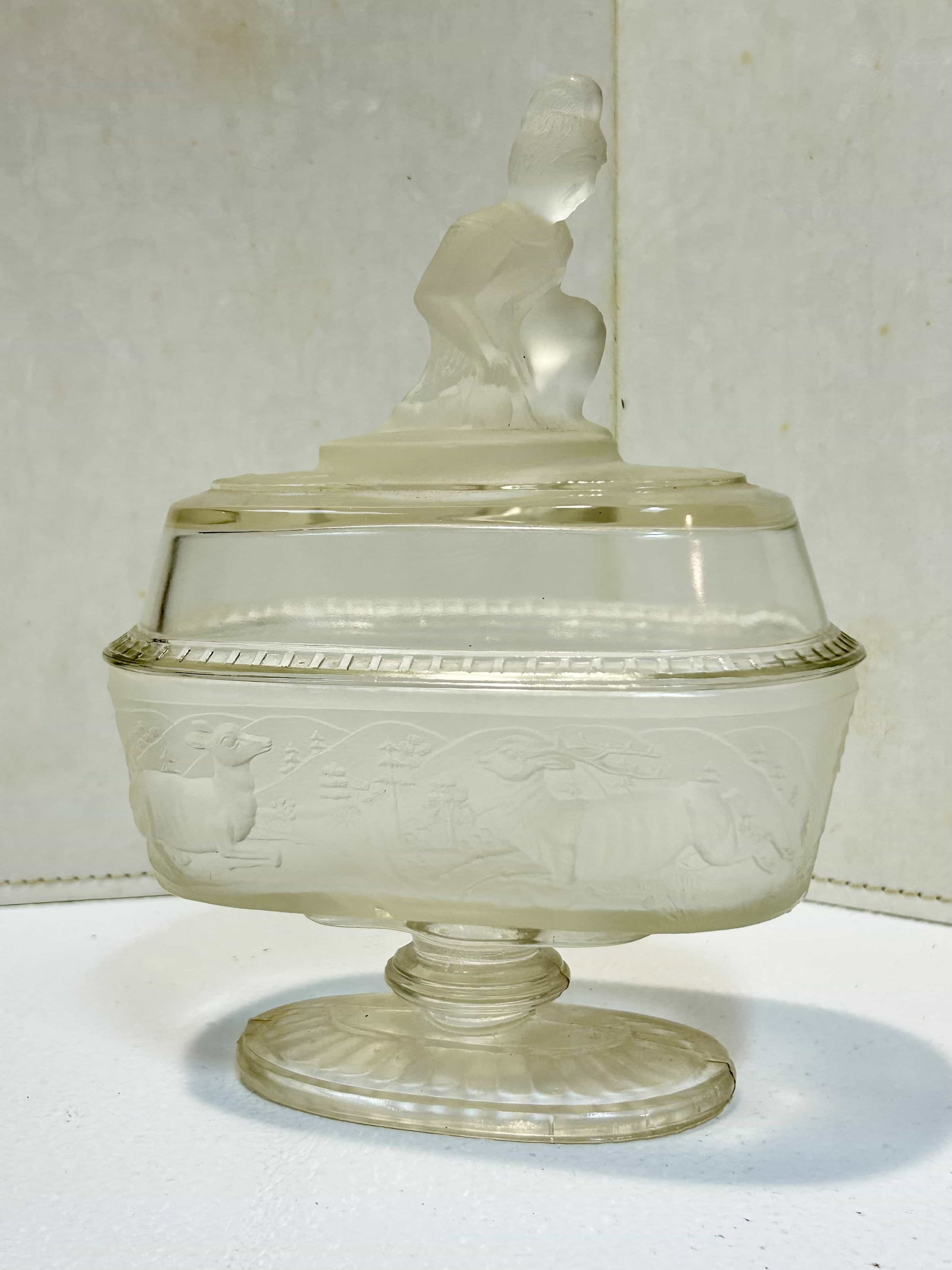 Gillinder & Sons Pioneer/Westward Ho Covered Compote Candy Dish (1 of 4)