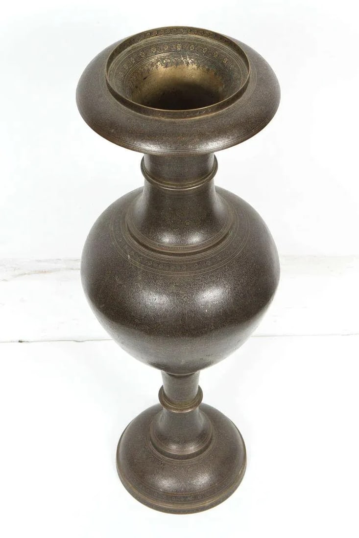 Kashmiri Indo-Persian Lacquered Copper Vases - a Pair - 7