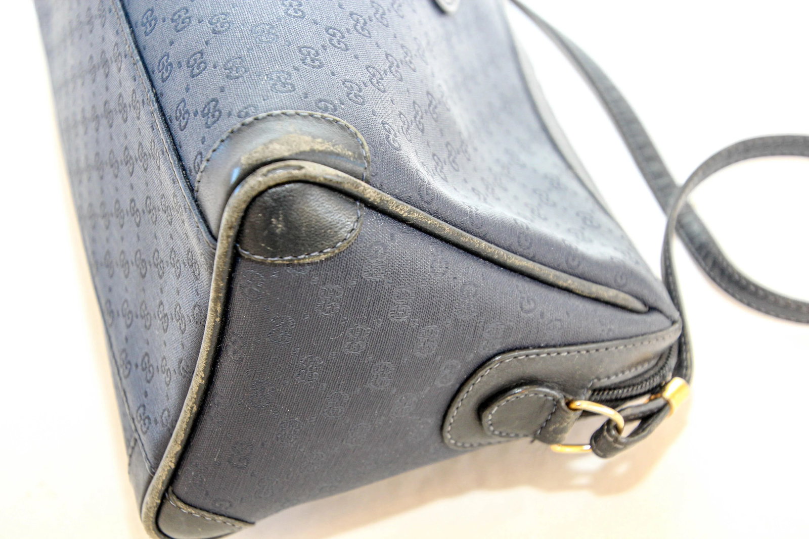 GUCCI Monogram Navy Handbag - 2