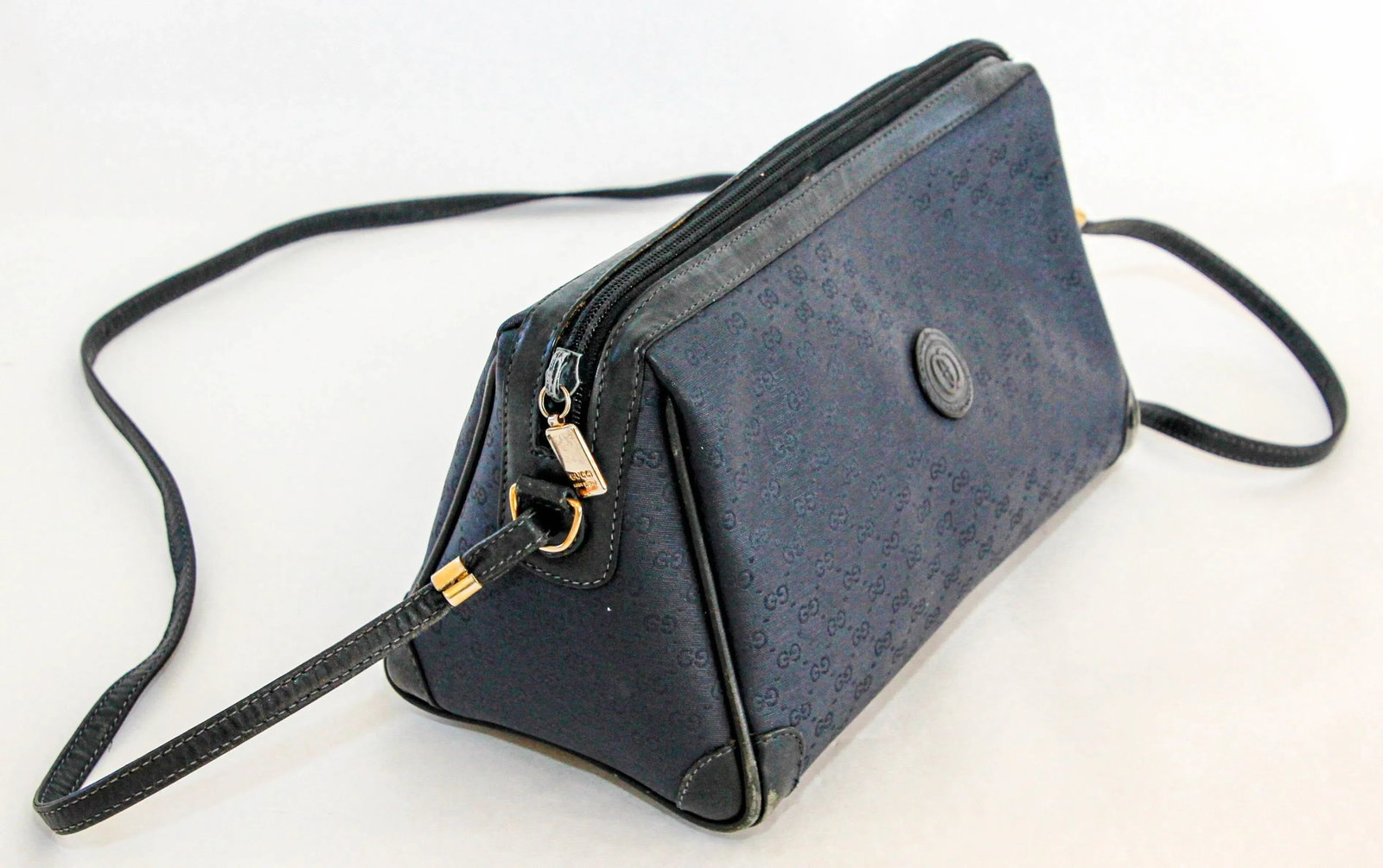 GUCCI Monogram Navy Handbag - 5