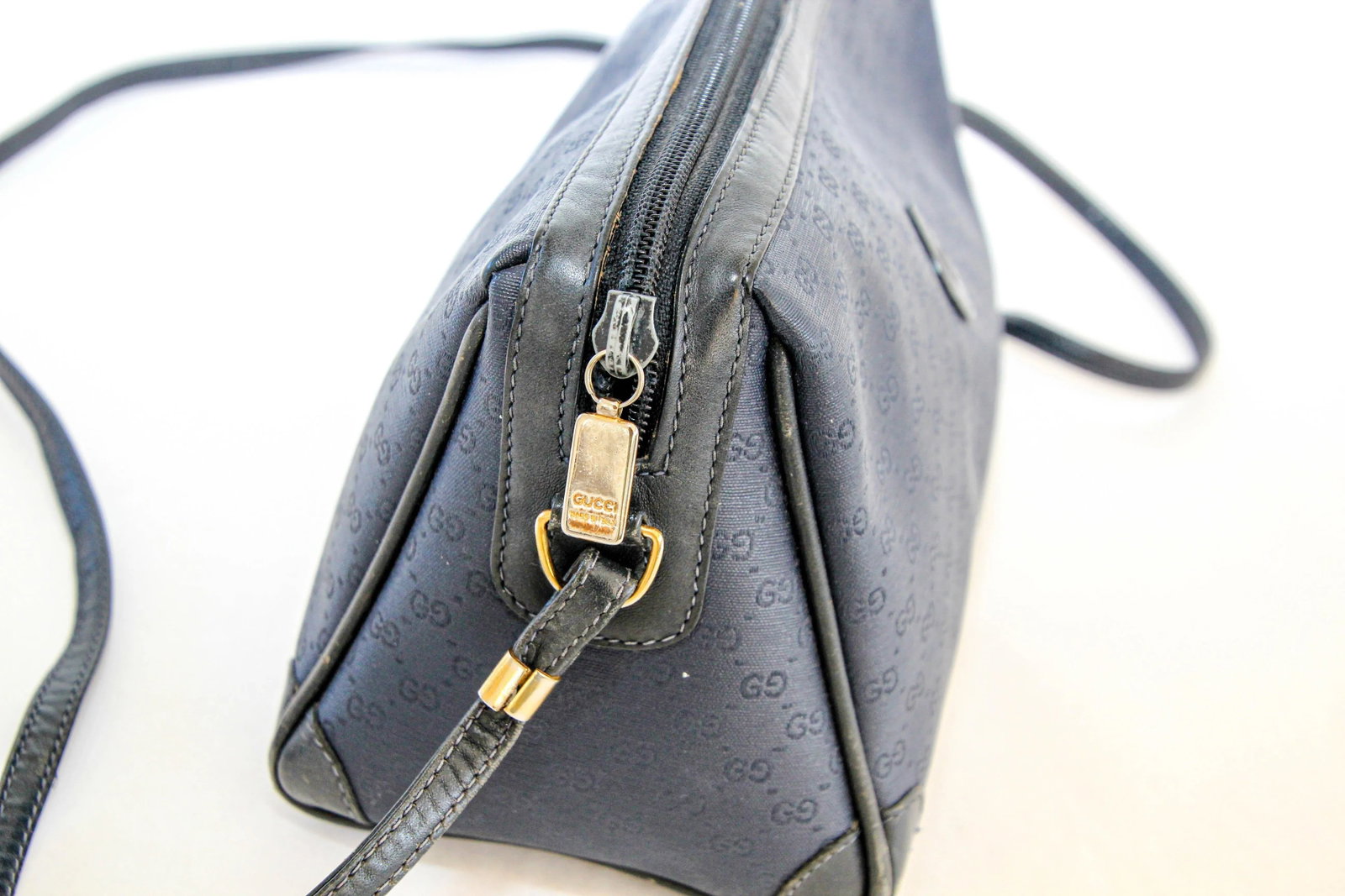 GUCCI Monogram Navy Handbag - 7