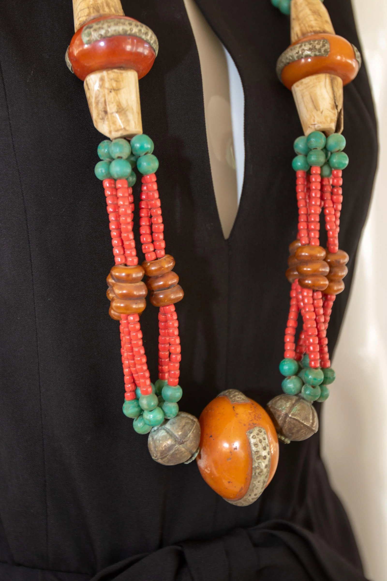 Vintage Moroccan Amber Resin Berber Wedding Necklace Wall Decor - 11