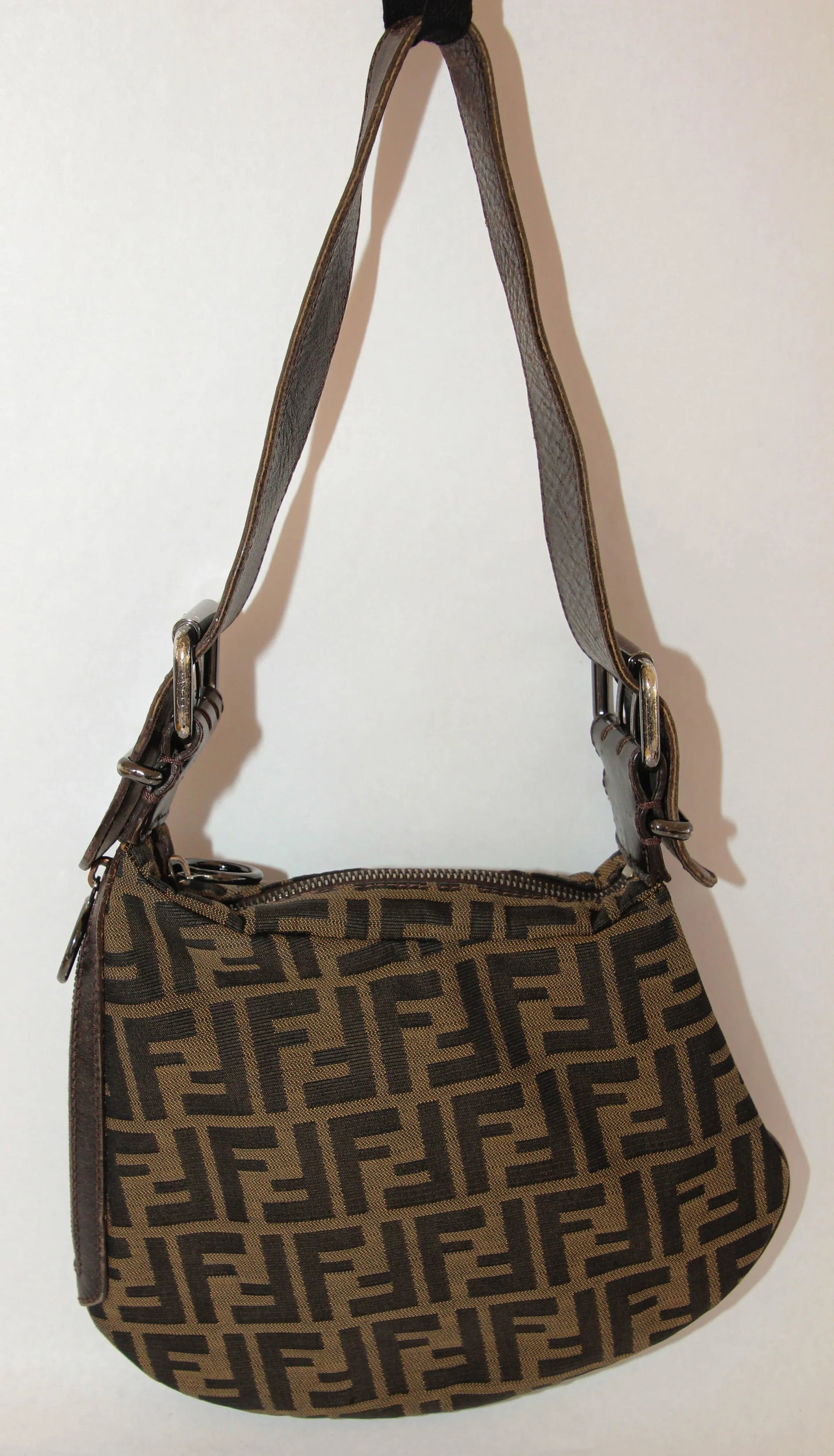 Fendi Oyster FF Print Shoulder Hobo Bag - 7