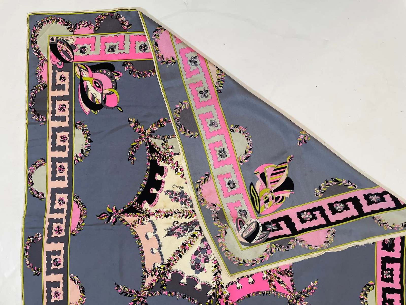 Vintage Pucci Silk Scarf in Pink and Blue Circa 1970 - 10