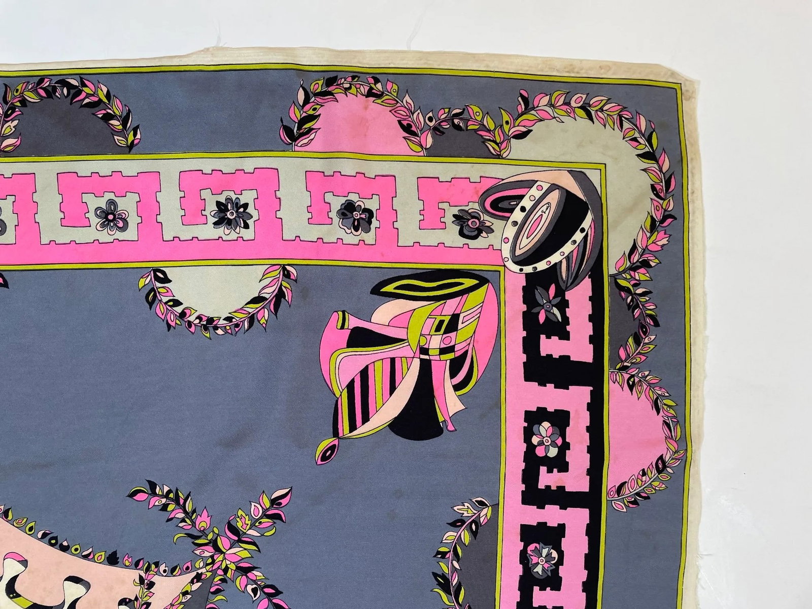 Vintage Pucci Silk Scarf in Pink and Blue Circa 1970 - 12