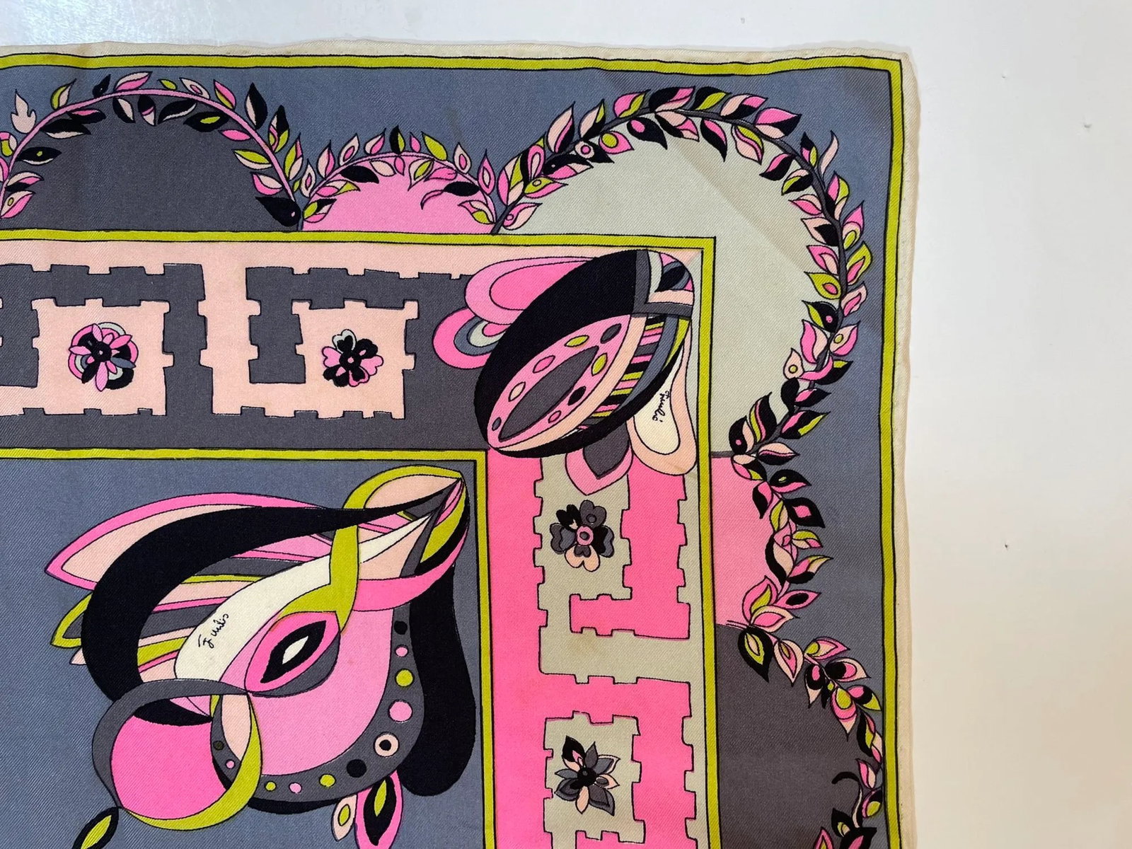 Vintage Pucci Silk Scarf in Pink and Blue Circa 1970 - 8