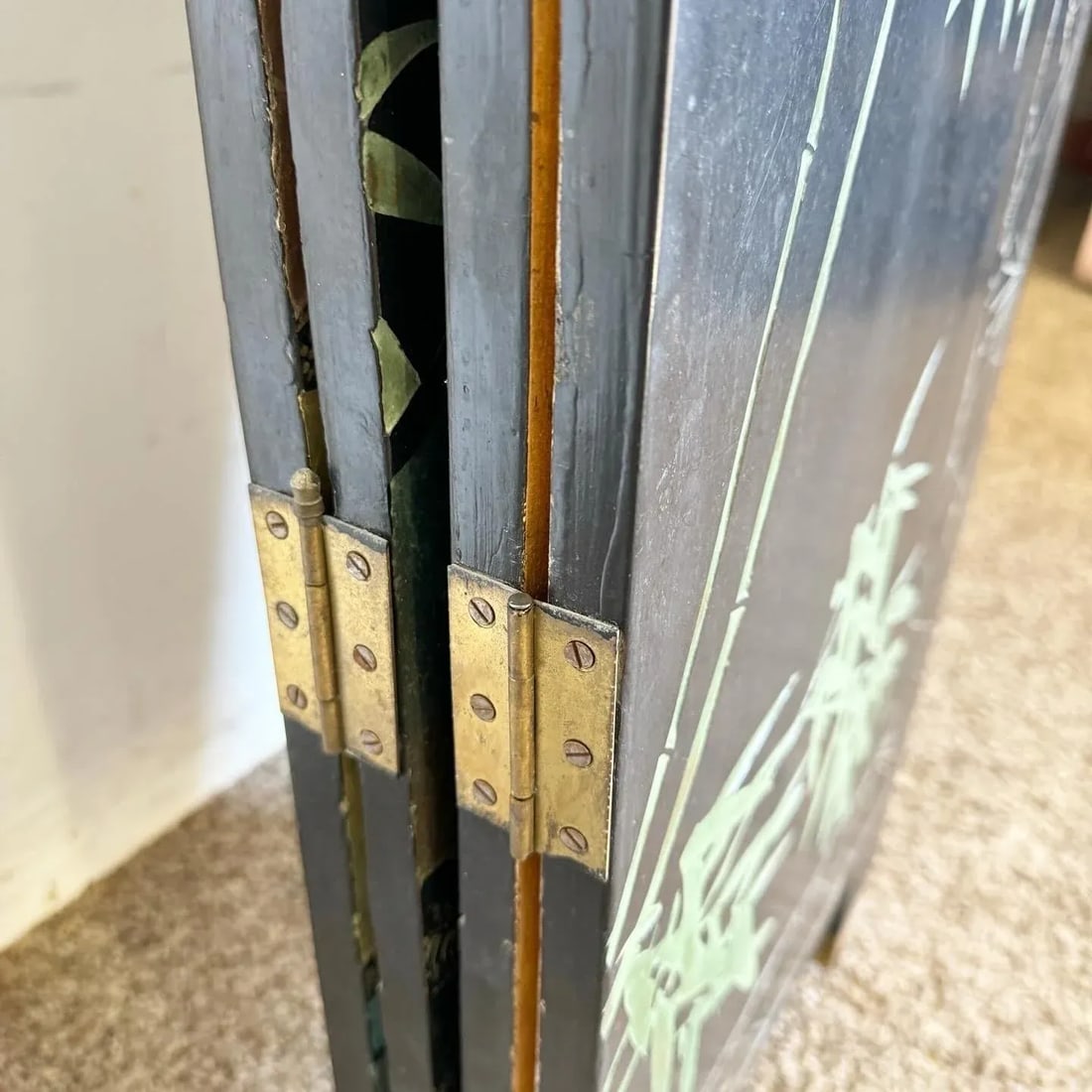 Vintage Chinese Hand Carved and Painted Room Divider/Screen - 4 Panels - 7