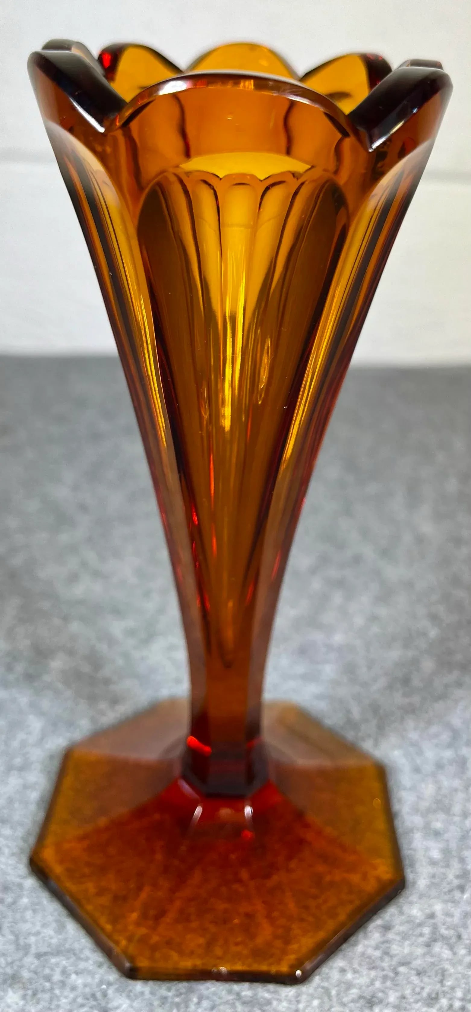 Early 20th Century Art Deco Glass Vase by Moser - 2
