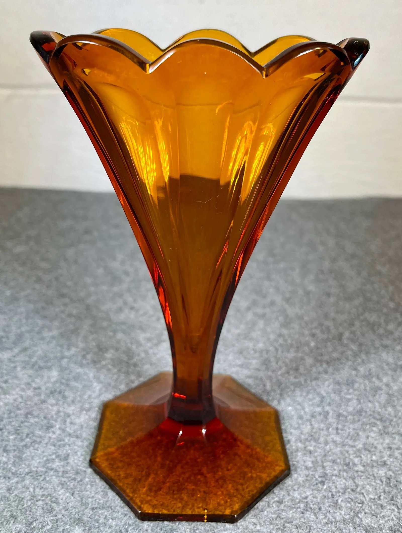 Early 20th Century Art Deco Glass Vase by Moser - 3