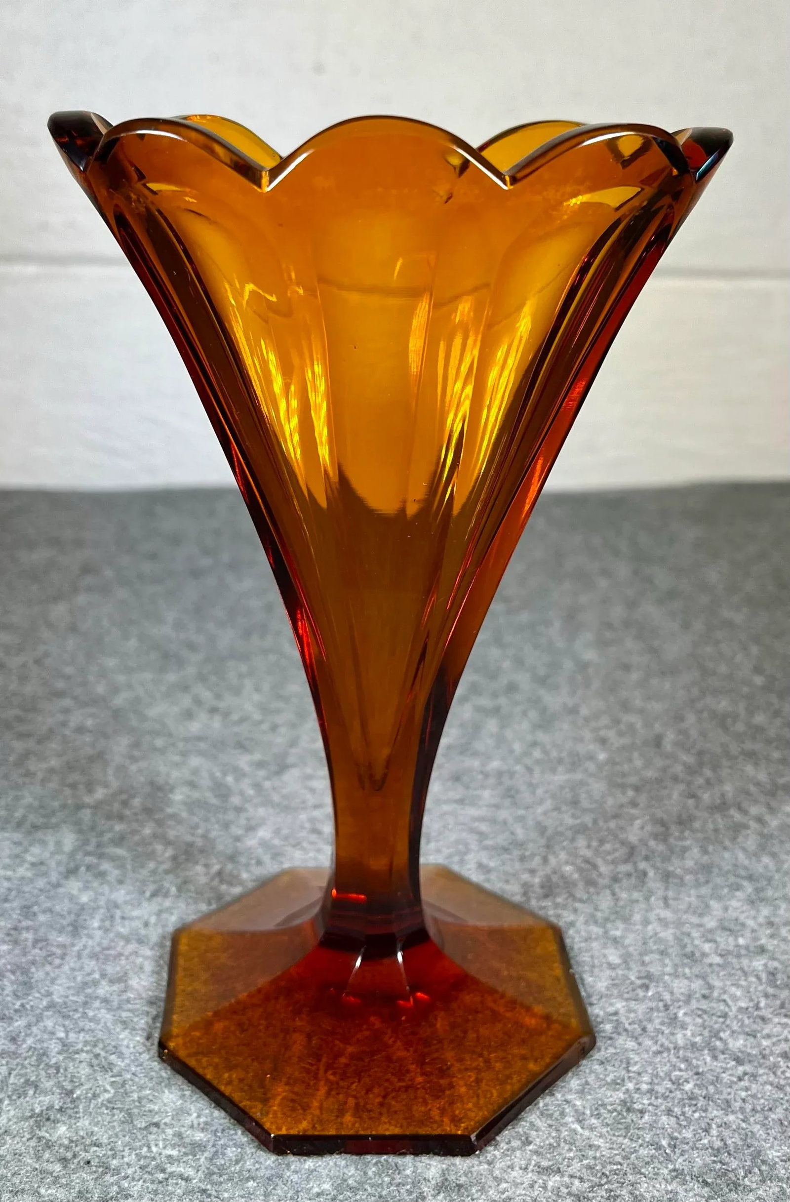 Early 20th Century Art Deco Glass Vase by Moser - 5