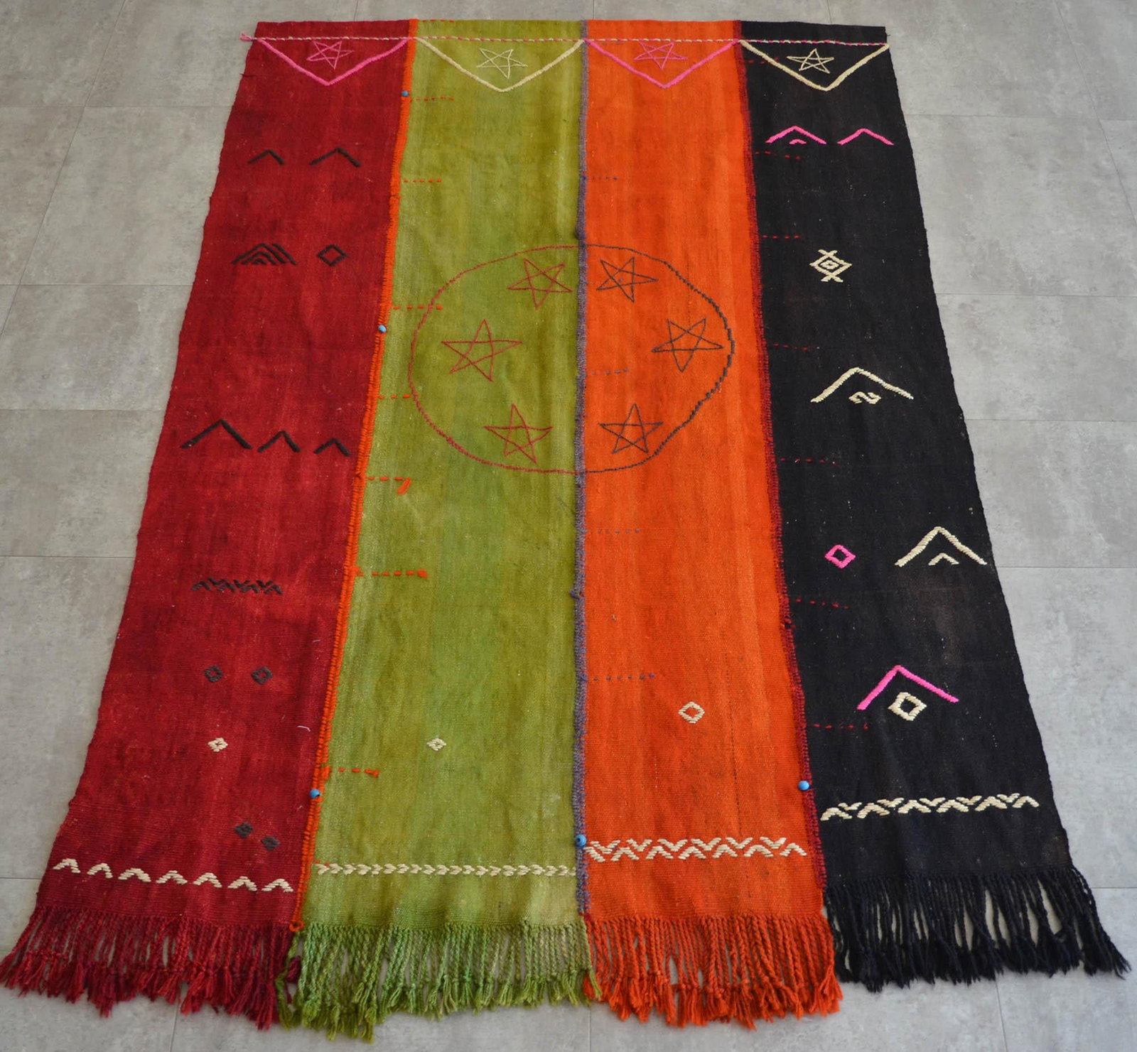 Vintage Turkish Rug Hand Woven Tribal Kilim Tapestry Area Rug Wall Decor - 4"²2"³ × - 4