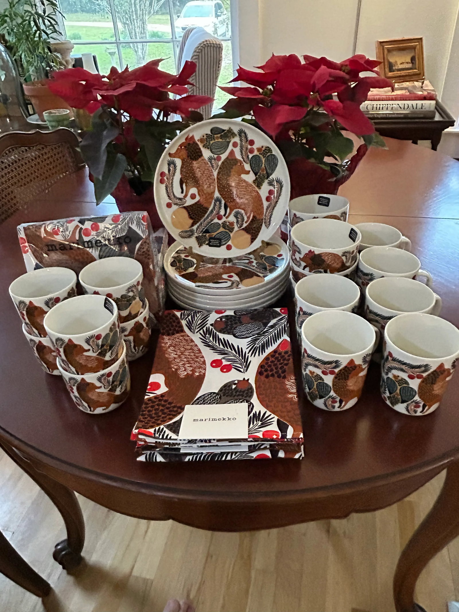 Marimekko Ovia Ketunmarja "Fox Berry" Luncheon Set for 6 - 32 Pieces - 3