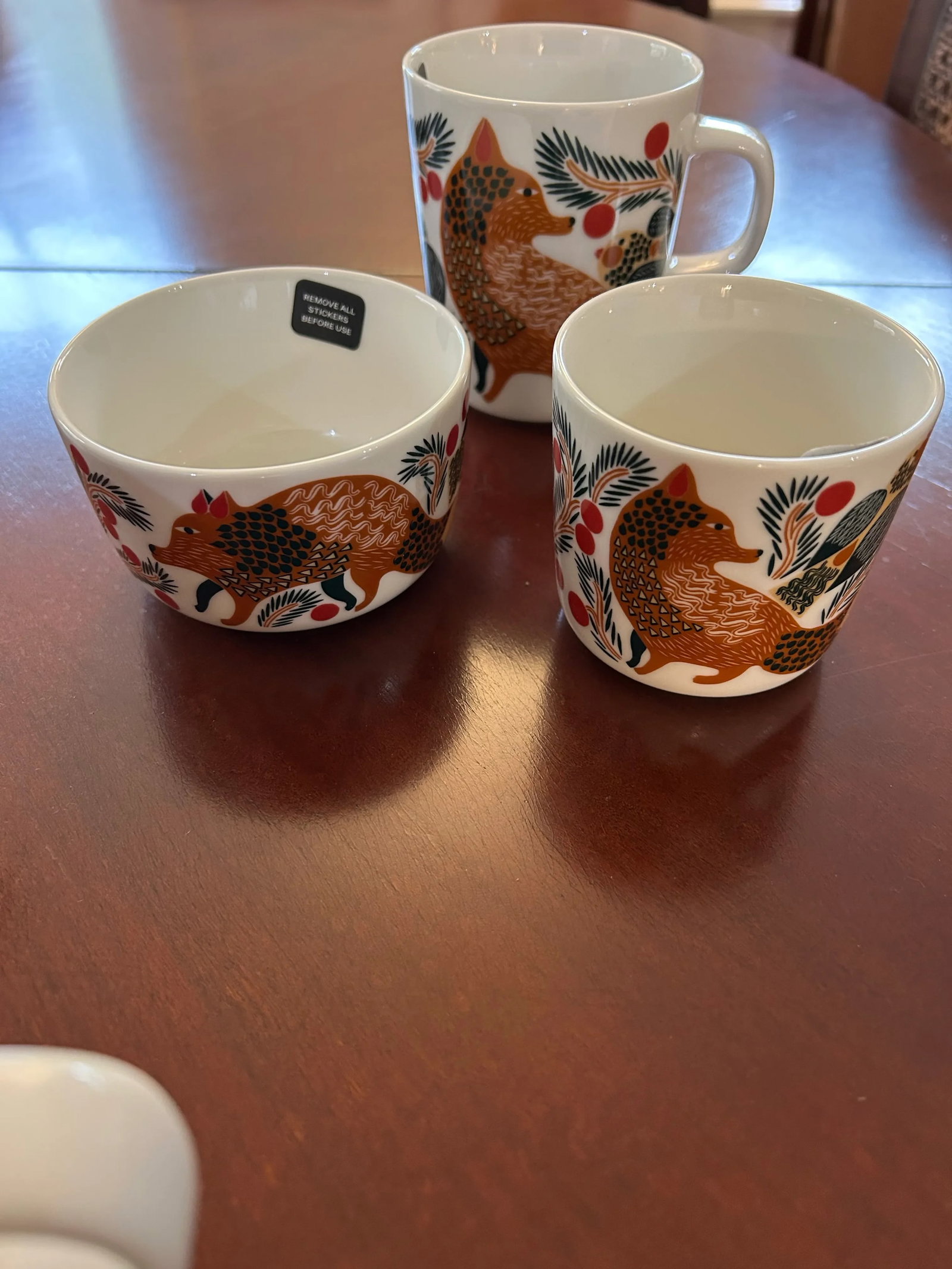 Marimekko Ovia Ketunmarja "Fox Berry" Luncheon Set for 6 - 32 Pieces - 8
