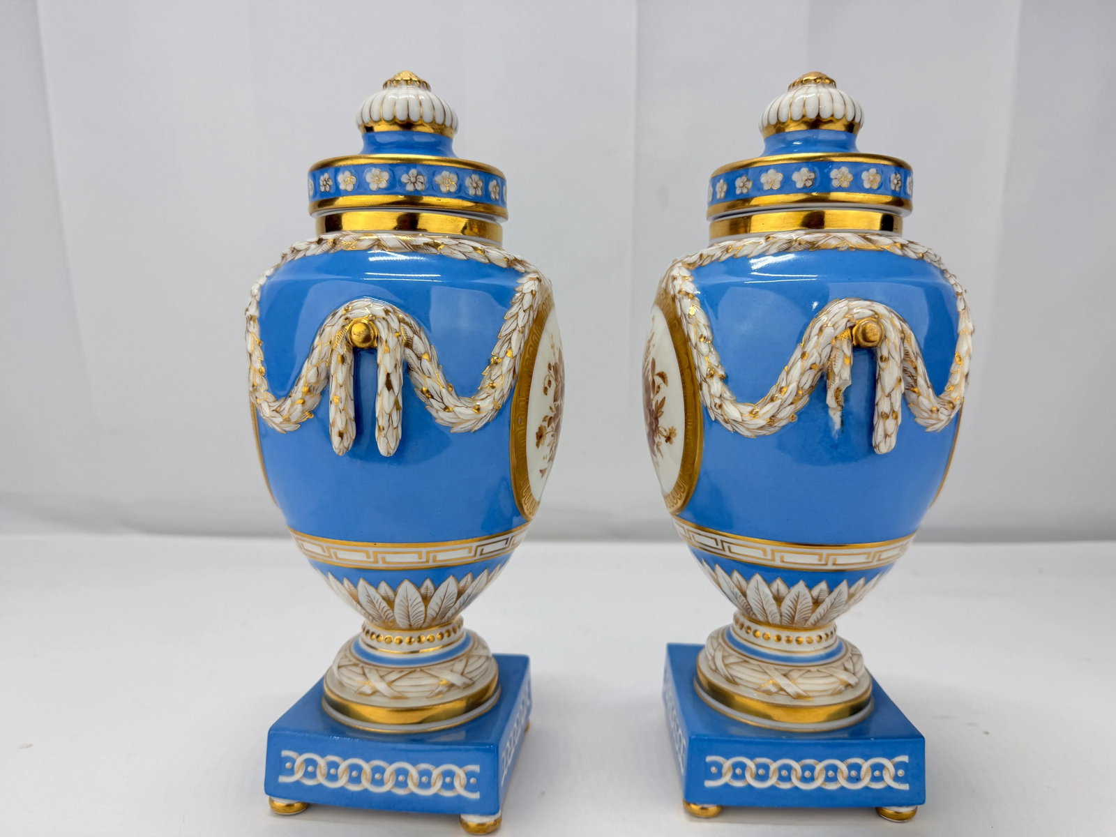 19th C. Kpm Porcelain Celestial Blue Ground & Grisaille Window Urns - Pair - 4