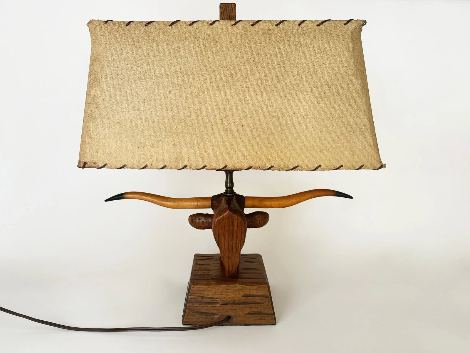 1950s Vintage A. Brandt Ranch Oak Longhorn Steer Table Lamp - 8
