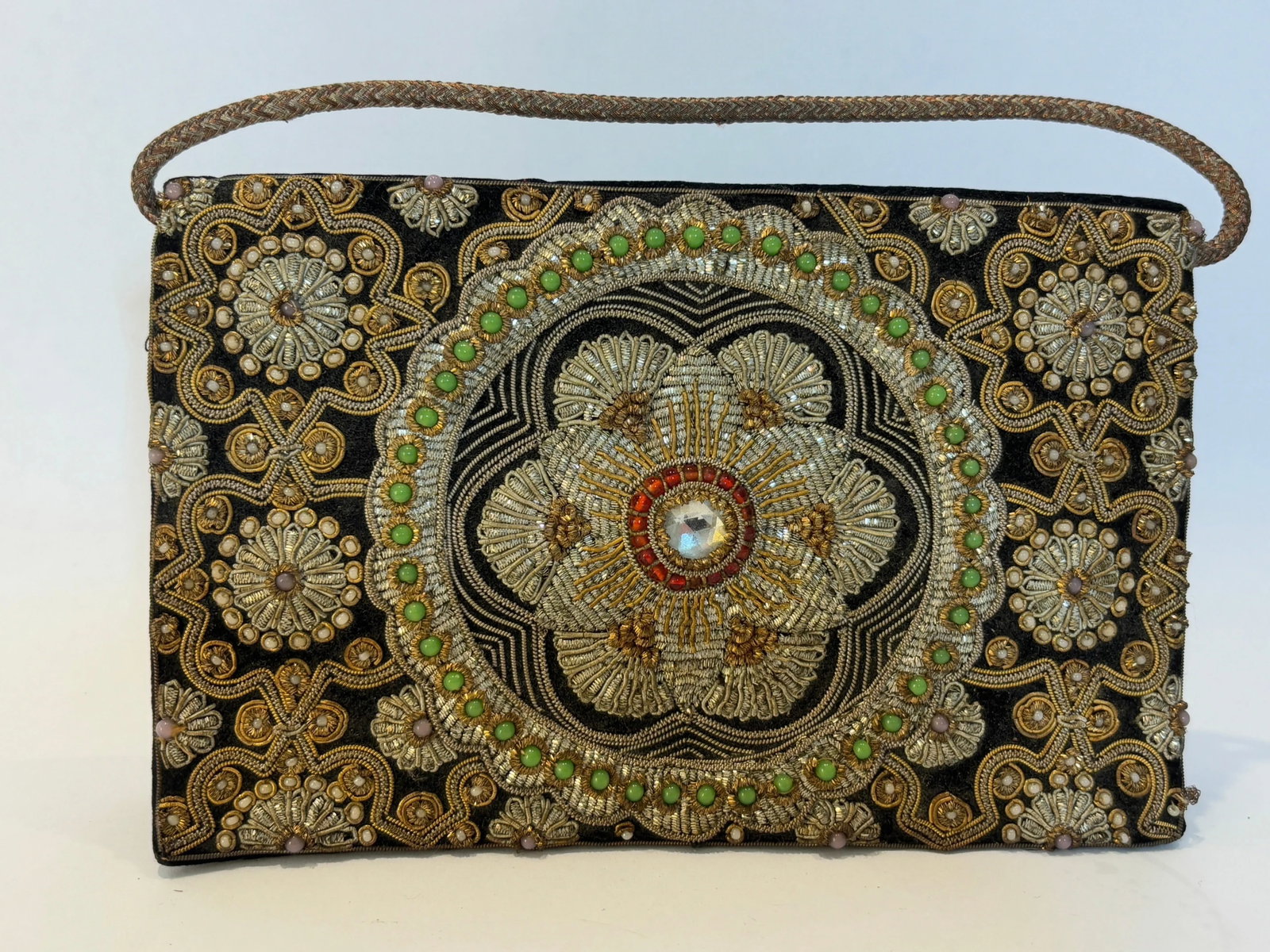 Black Velvet and Silk Embroidered 1960s Zardozi Zari Gemstone Clutch India - 4