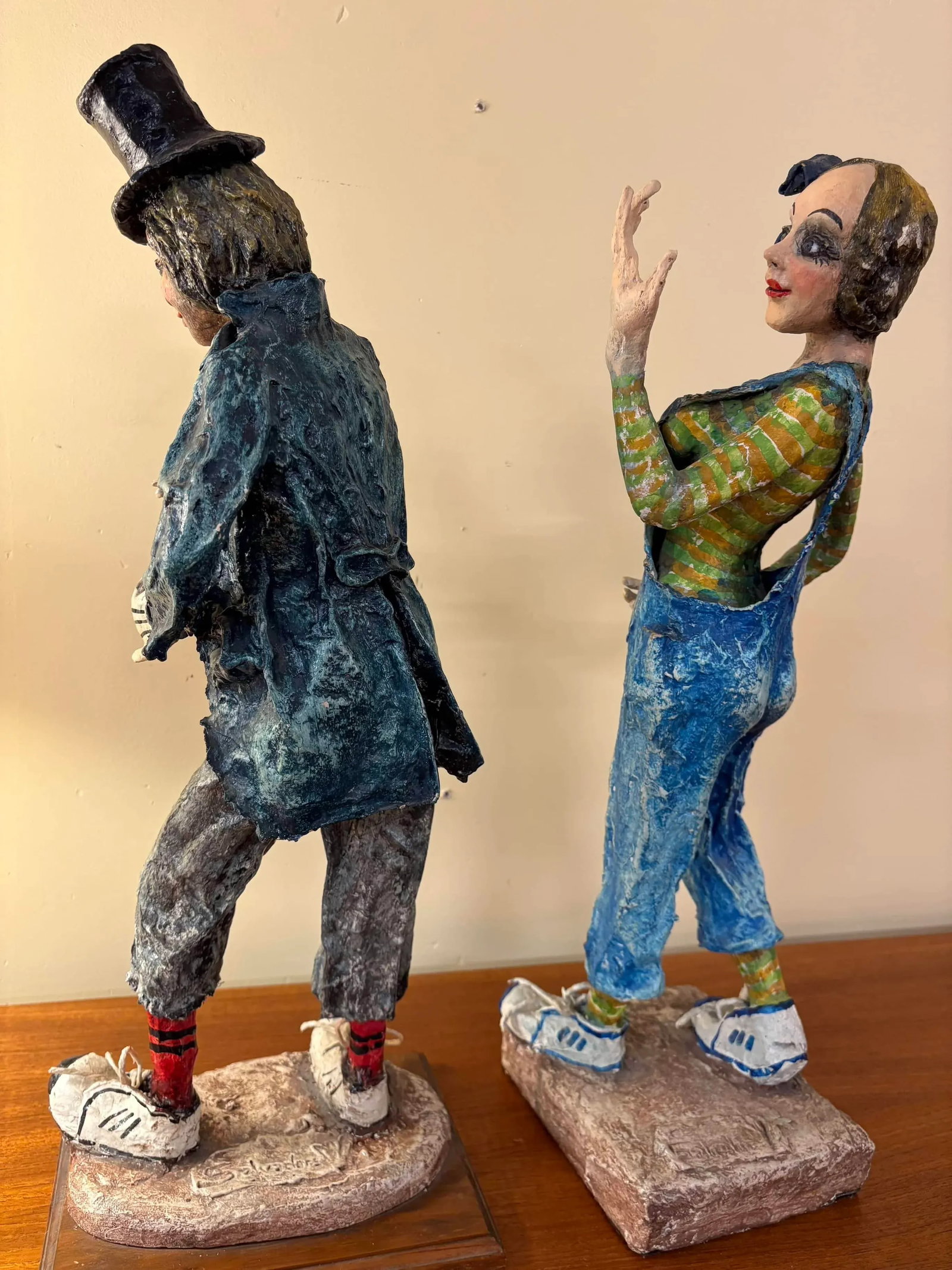 Whimsical Papier-Mâché Clown Figurines – Unique Handmade Art - 9