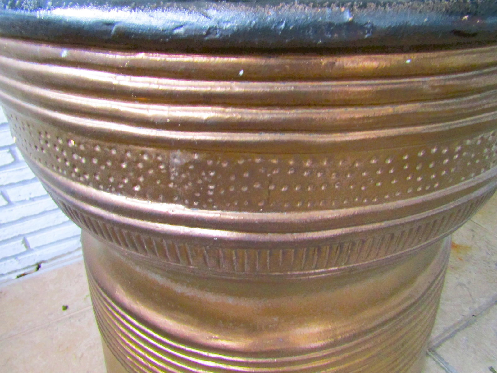 1940s Vintage Asian Bronze Rain Drum Gloss Black Terra Cotta Top Side Table - 6